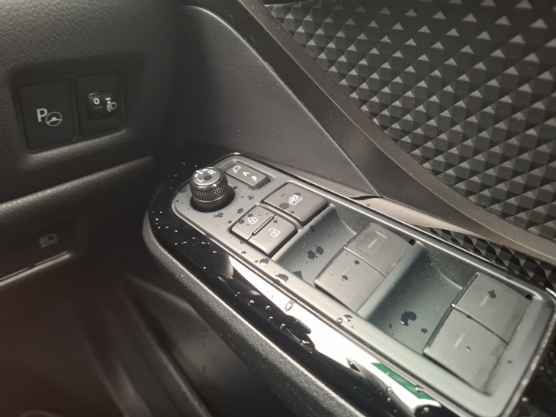 Used Toyota C-HR 2023 for sale - 76244378: Photo 14