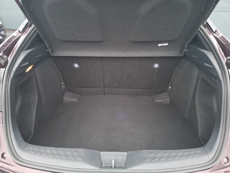 Used Toyota C-HR 2023 for sale - 76244378: Photo 8