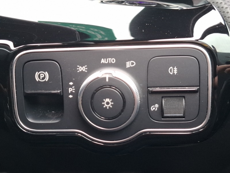 Used Mercedes-Benz A-Class 2019 for sale - 76314146: Photo 17