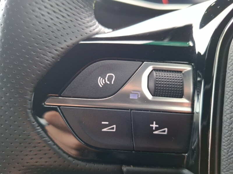 Used Peugeot 2008 2021 for sale - 77987893: Photo 12