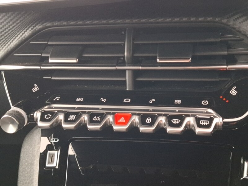 Used Peugeot 2008 2021 for sale - 77987893: Photo 17