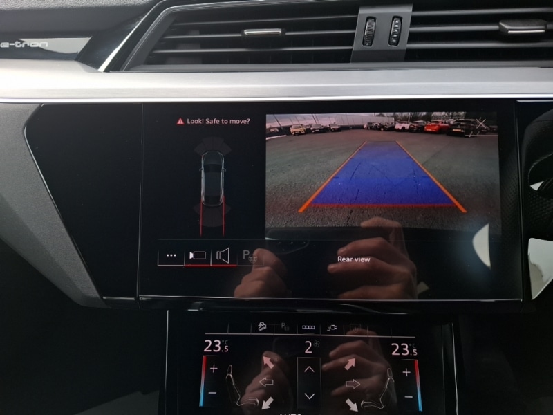 Used Audi e-tron 2022 for sale - 77987881: Photo 10