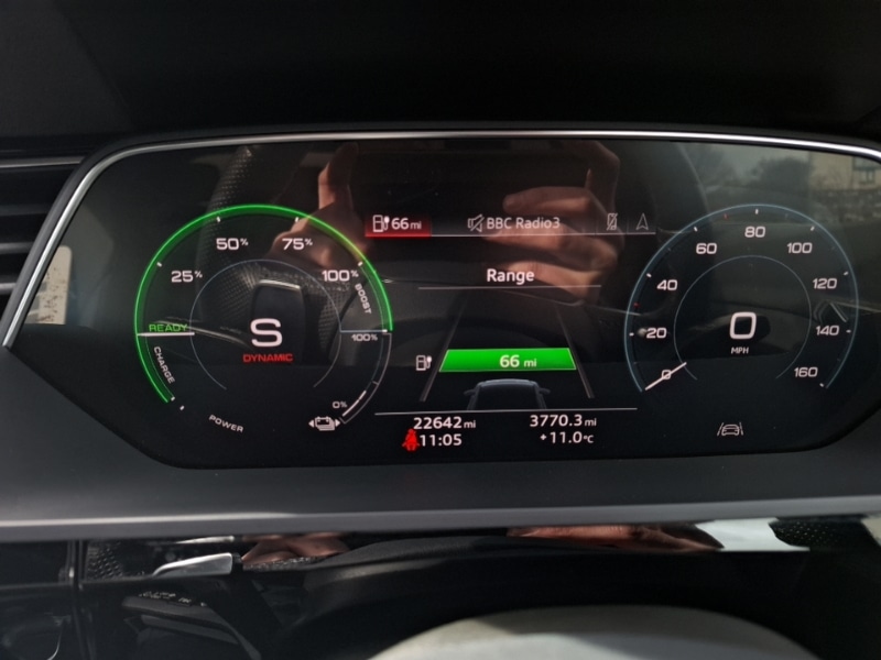 Used Audi e-tron 2022 for sale - 77987881: Photo 11