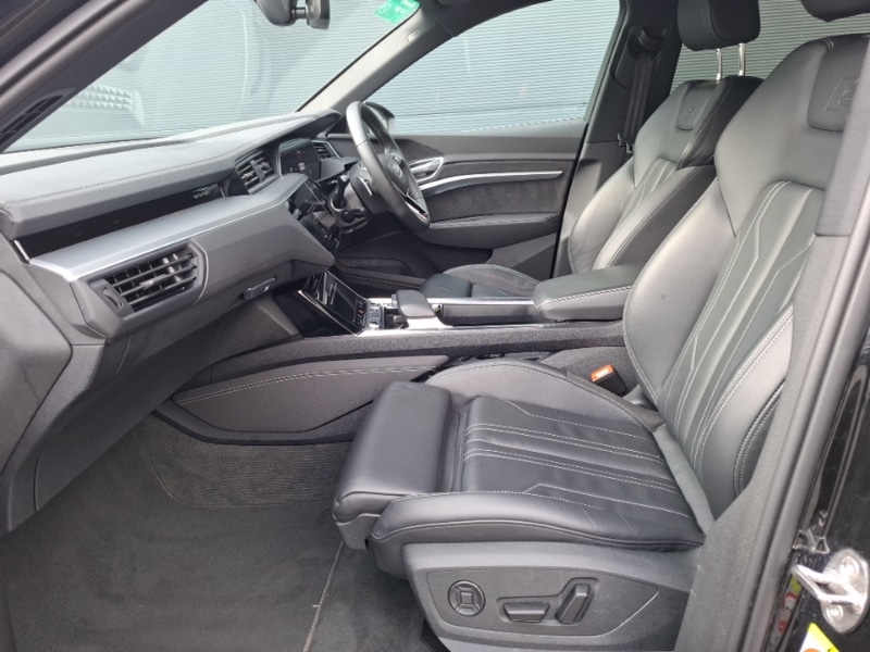 Used Audi e-tron 2022 for sale - 77987881: Photo 5