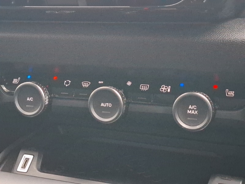 Used Citroen C4 2022 for sale - 76880421: Photo 14