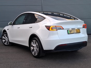 Used Tesla Model Y 2022 for sale - 76521396: Photo