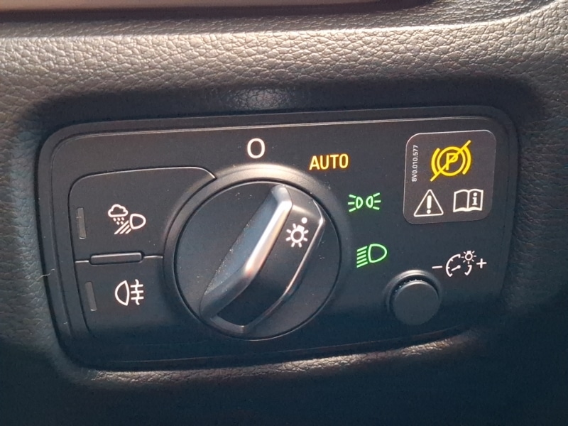 Used Audi A3 2018 for sale - 77141960: Photo 15