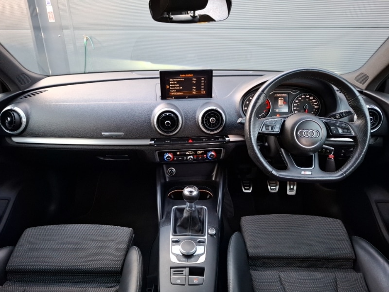 Used Audi A3 2018 for sale - 77141960: Photo 2