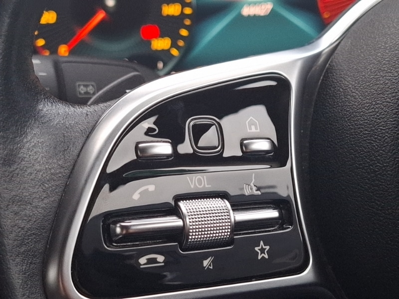 Used Mercedes-Benz C Class 2018 for sale - 77126562: Photo 12