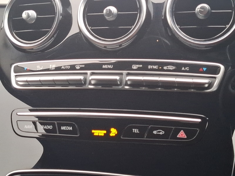 Used Mercedes-Benz C Class 2018 for sale - 77126562: Photo 16