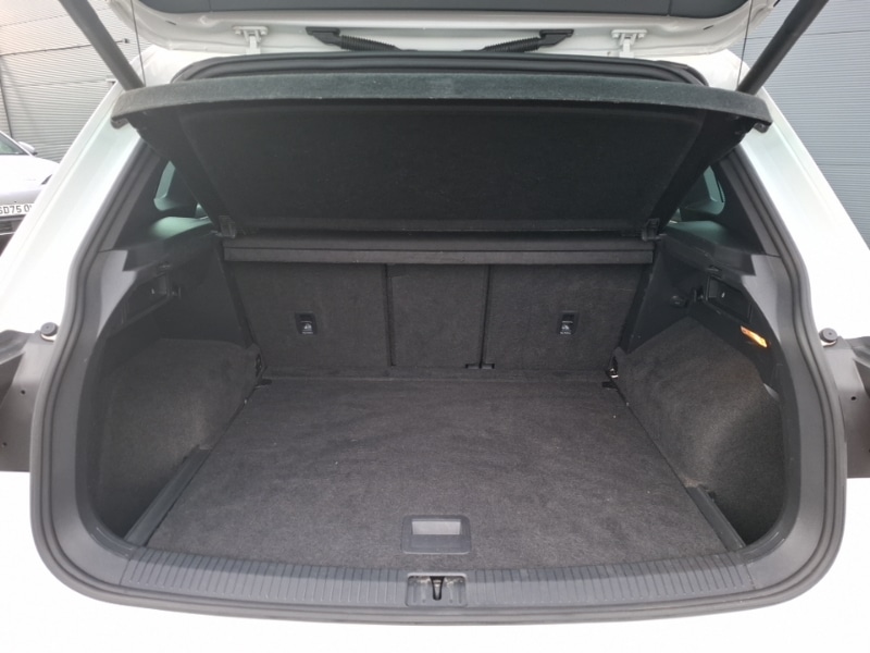 Used Volkswagen Tiguan 2018 for sale - 76906881: Photo 8
