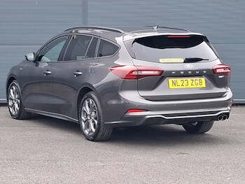 Used Ford Focus 2023 for sale - 78253229: Photo