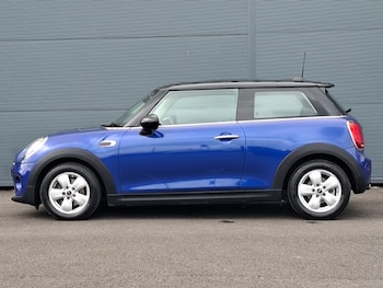 Used MINI Hatch 2018 for sale - 79501491: Photo