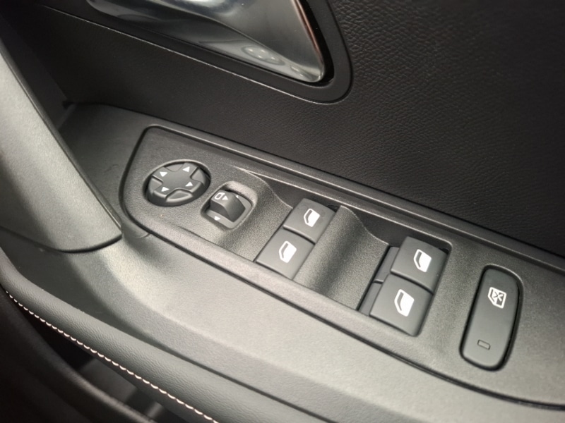 Used Peugeot 2008 2025 for sale - 77062664: Photo 14