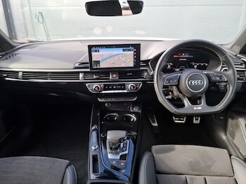 Used Audi A4 2021 for sale - 76427623: Photo