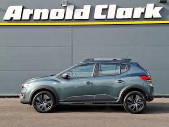 Used Dacia Sandero Stepway 2024 for sale - 77065946: Photo
