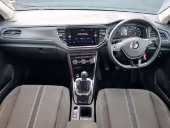 Used Volkswagen T-Roc 2019 for sale - 75083489: Photo