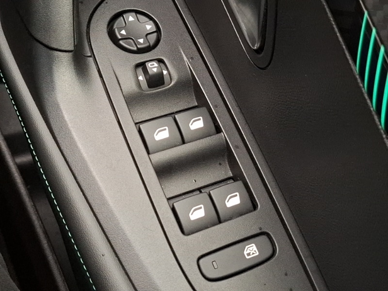 Used Peugeot 2008 2023 for sale - 77466136: Photo 18