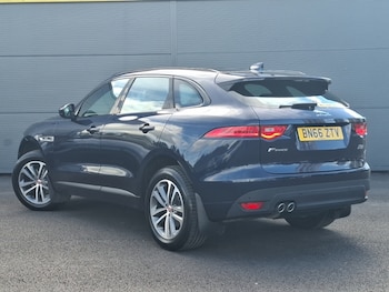 Used Jaguar F-Pace 2016 for sale - 78884650: Photo