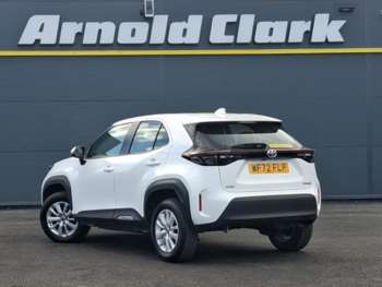 Used Toyota Yaris Cross 2022 for sale - 74544770: Photo