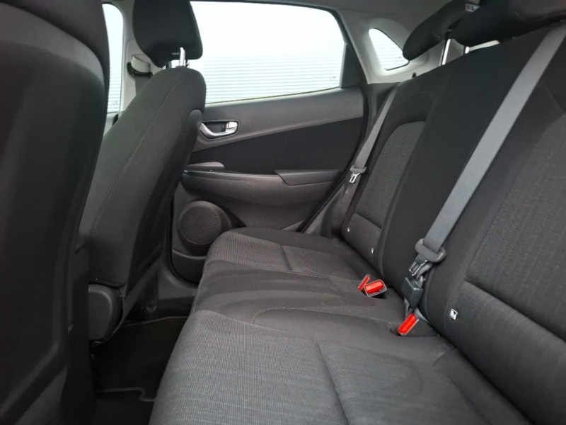 Used Hyundai KONA 2022 for sale - 77518342: Photo 6