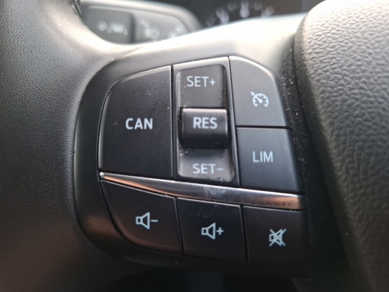 Used Ford Focus 2023 for sale - 76055059: Photo 12