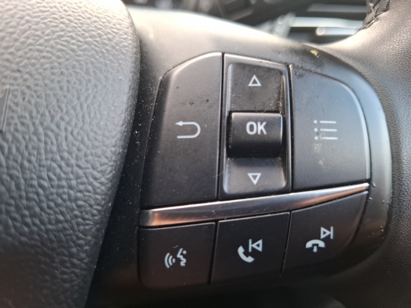 Used Ford Focus 2023 for sale - 76055059: Photo 13
