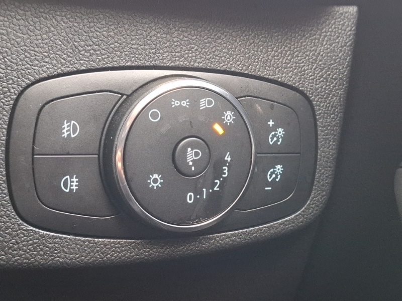 Used Ford Focus 2023 for sale - 76055059: Photo 19