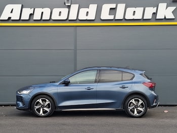 Used Ford Focus 2023 for sale - 76055059: Photo 4