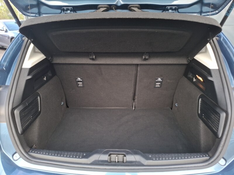 Used Ford Focus 2023 for sale - 76055059: Photo 8