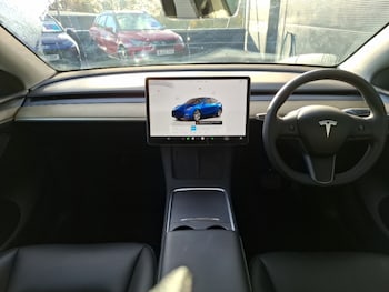 Used Tesla Model Y 2023 for sale - 76864528: Photo