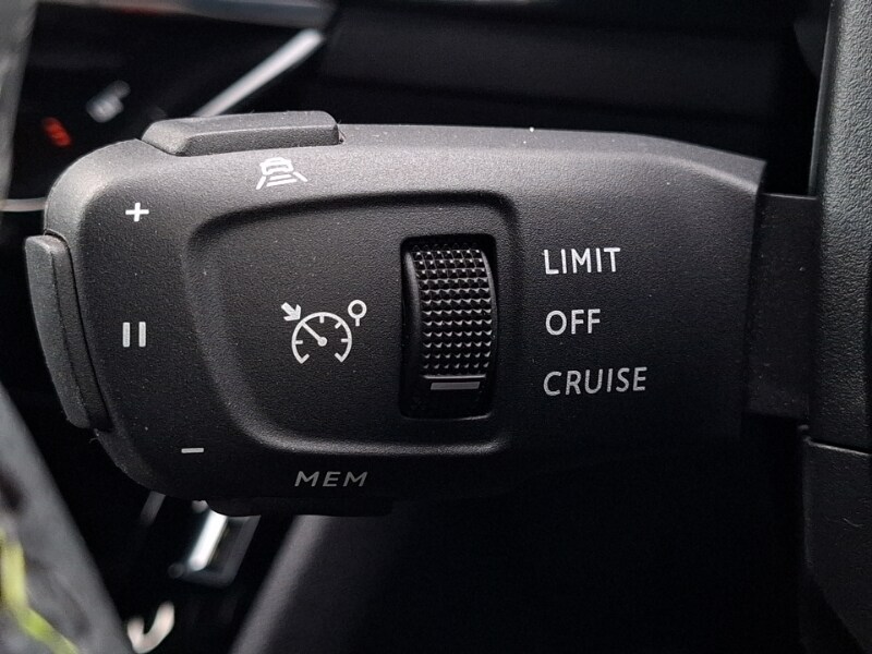 Used Peugeot 2008 2020 for sale - 78151213: Photo 18