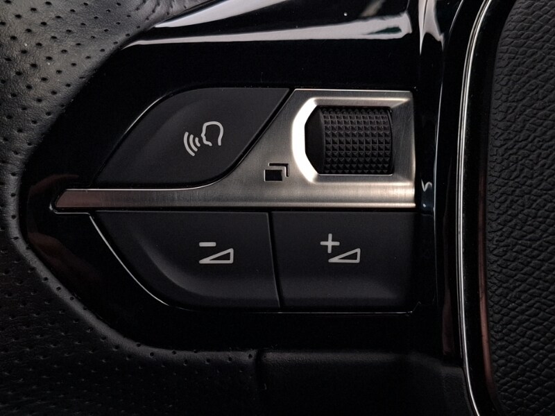 Used Peugeot 2008 2020 for sale - 78151213: Photo 19