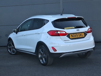 Used Ford Fiesta 2020 for sale - 79165001: Photo