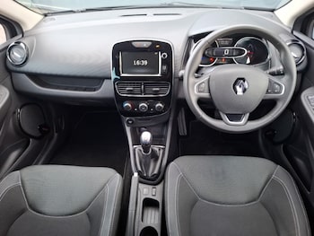 Used Renault Clio 2019 for sale - 78133024: Photo