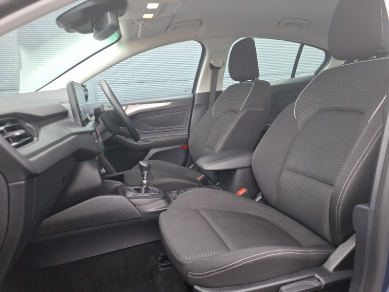 Used Ford Focus 2023 for sale - 76134798: Photo 5