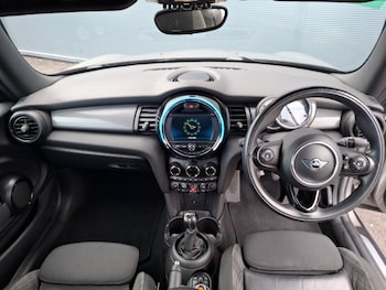 Used MINI Convertible 2019 for sale - 78253244: Photo