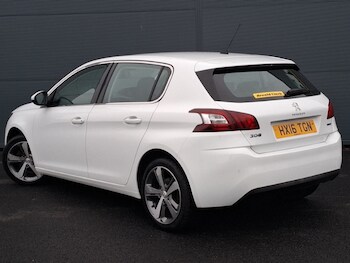 Used Peugeot 308 2016 for sale - 77556345: Photo