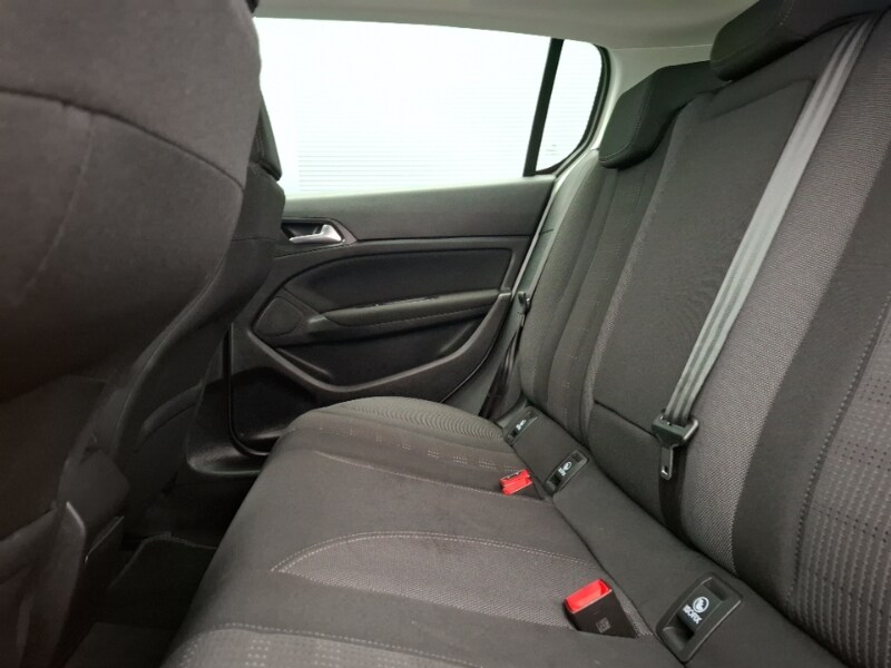 Used Peugeot 308 2016 for sale - 77556345: Photo 6