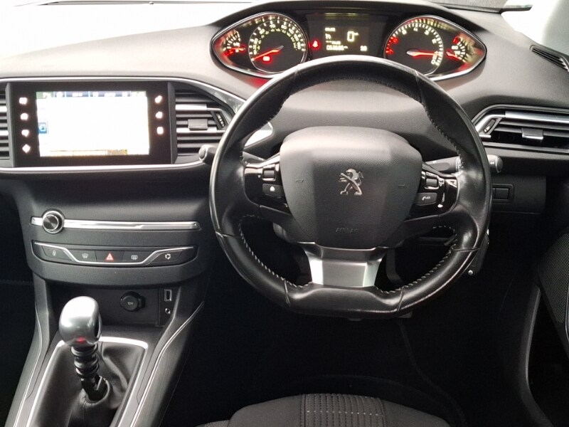 Used Peugeot 308 2016 for sale - 77556345: Photo 7