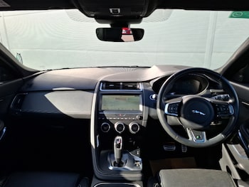 Used Jaguar E-Pace 2018 for sale - 78141249: Photo