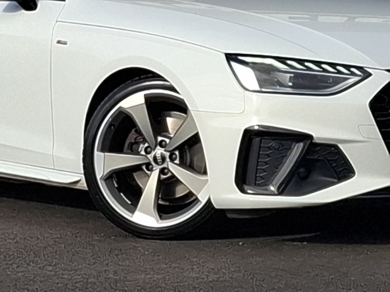 Used Audi A4 2021 for sale - 76052633: Photo 9