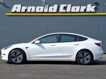 Used Tesla Model 3 2021 for sale - 74842359: Photo