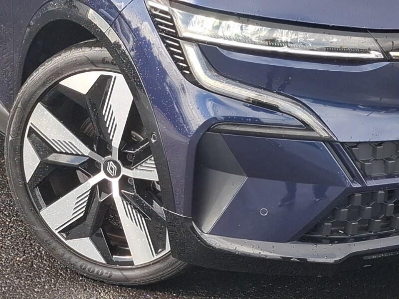 Used Renault Megane E Tech 2023 for sale - 76721781: Photo 9