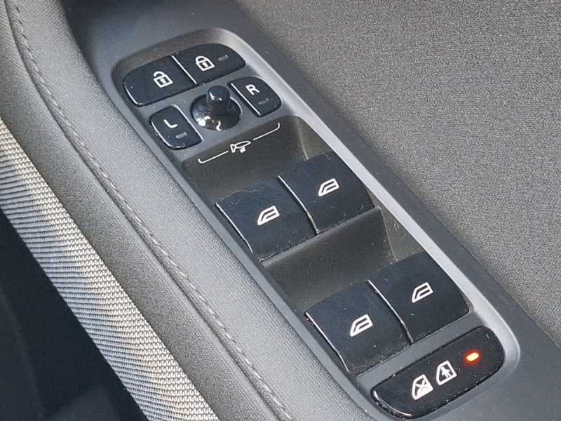 Used Polestar Polestar 2 2023 for sale - 76348554: Photo 18