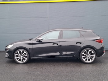 Used SEAT Leon 2023 for sale - 77548775: Photo