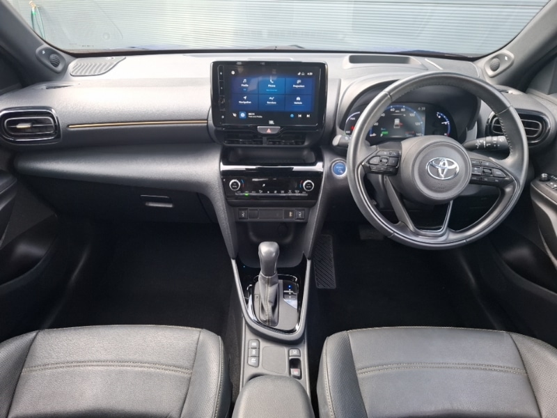 Used Toyota Yaris Cross 2022 for sale - 76160736: Photo 2