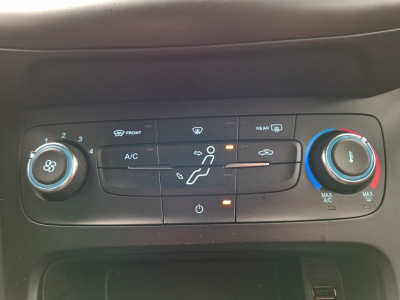 Used Ford Focus 2017 for sale - 78079947: Photo 13