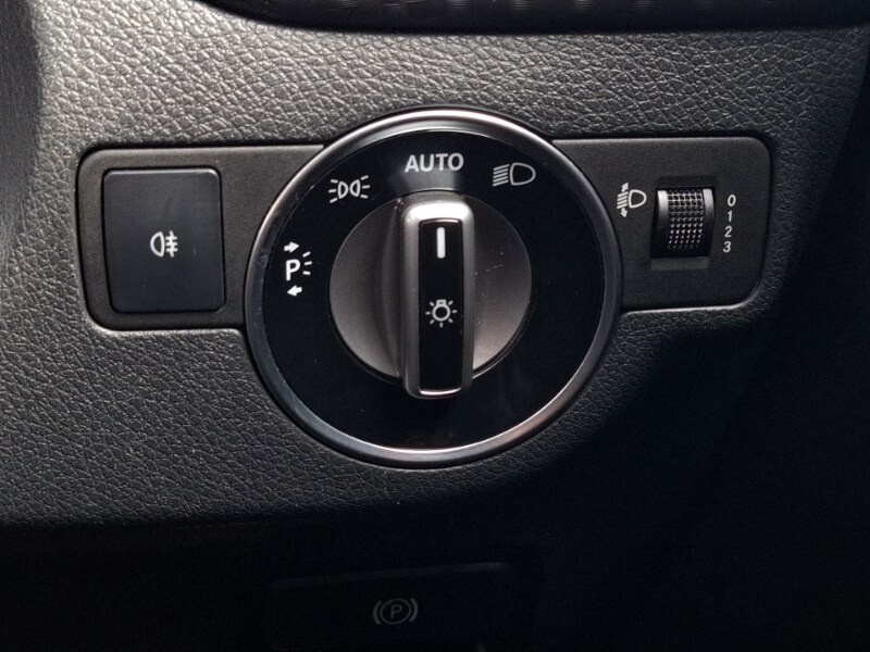 Used Mercedes-Benz A-Class 2018 for sale - 77948054: Photo 15