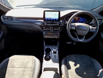 Used Ford Kuga 2023 for sale - 78567892: Photo